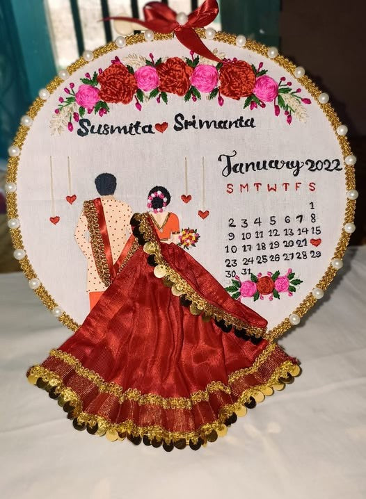 Traditional Wedding Hoop with Gold Coin Border - Classic Indian Design